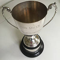 Autumn Show - Ted Mills Memorial Trophy - Best Chrysanthemum Exhibit.