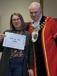 Laura Dumitrasc receives award for best exhibit in handicraft